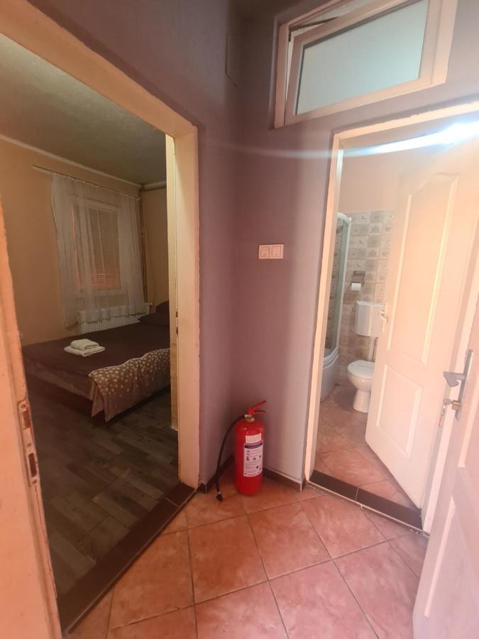 Rooms " Simke " II Szabadka Kültér fotó